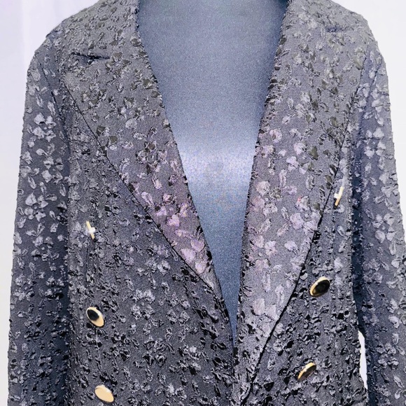 Elegant Black Lace Women's Blazer - Picture 3 of 3